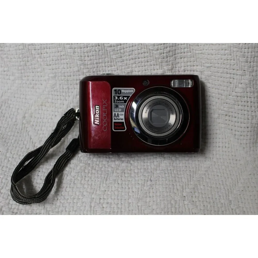 Nikon Red Coolpix L20 (Parts Only)
